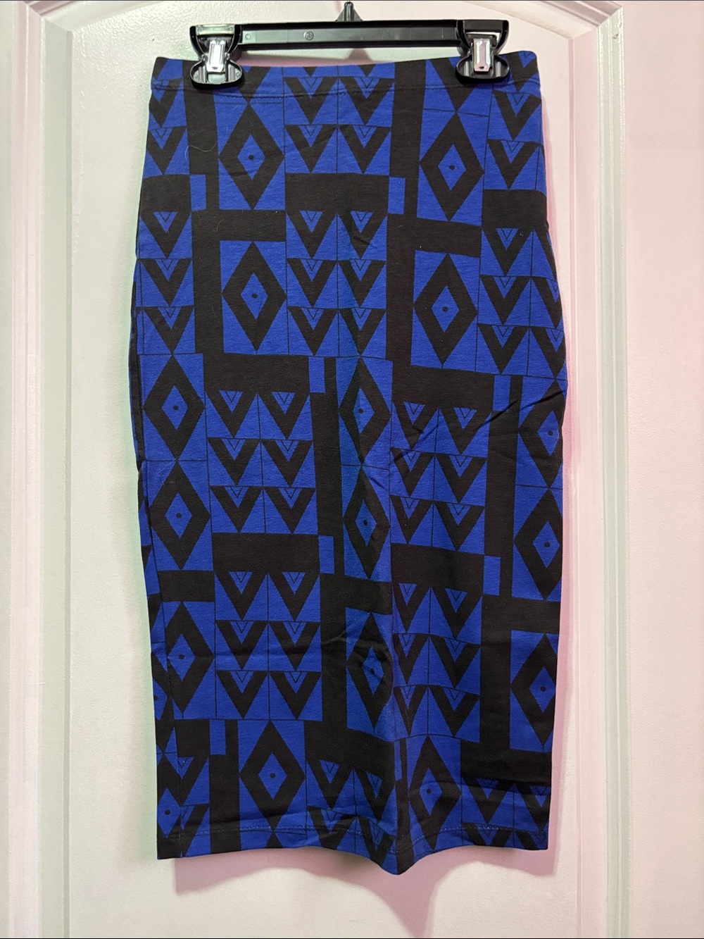 UK2LA Black and Blue Geometric Pencil Skirt